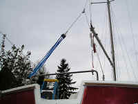 new_backstay04.jpg (248015 bytes)