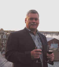 wally_riddle.jpg (59450 bytes)